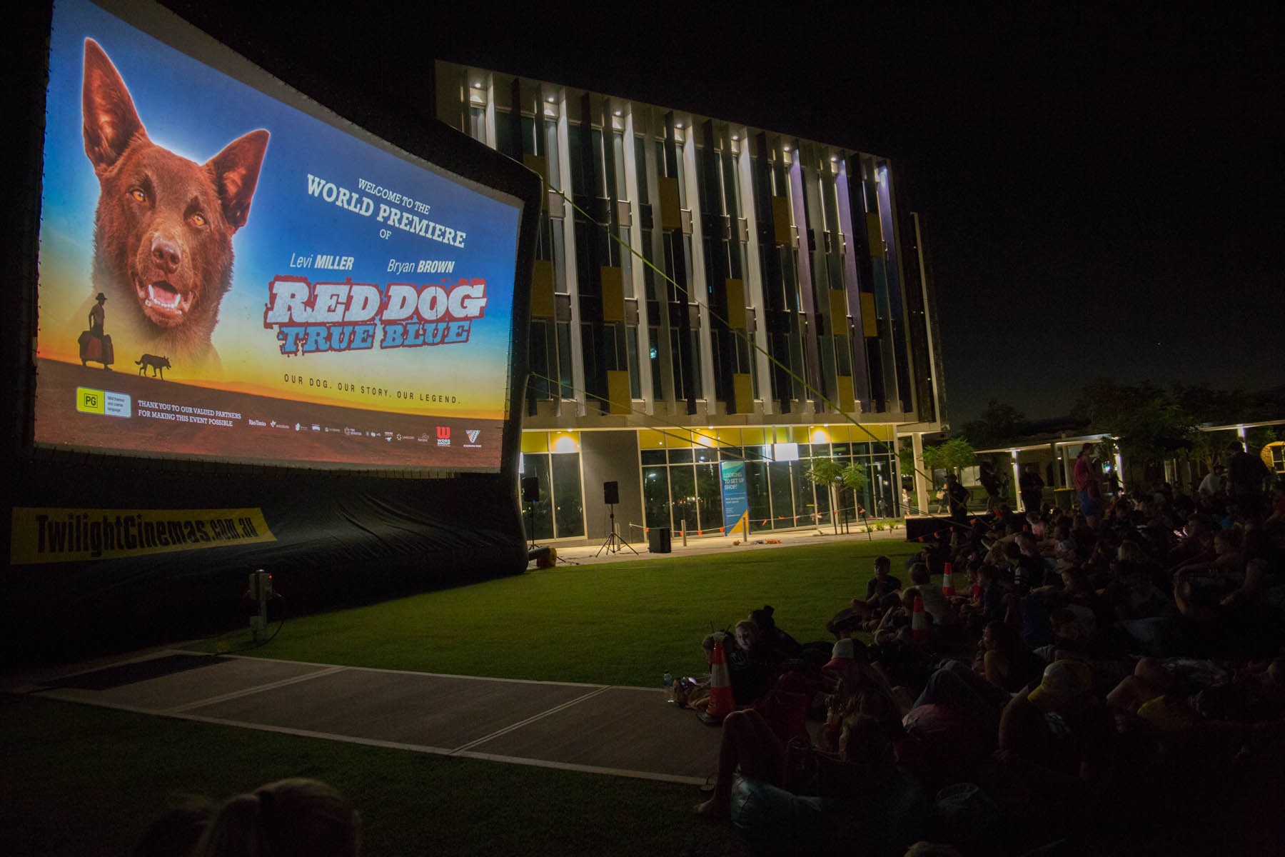 Red Dog: True Blue World Premier 2016